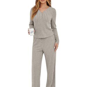Ribbed Knit Lounge Set Long Sleeve V-Neck Pajama Matching Set Cozy Minimal